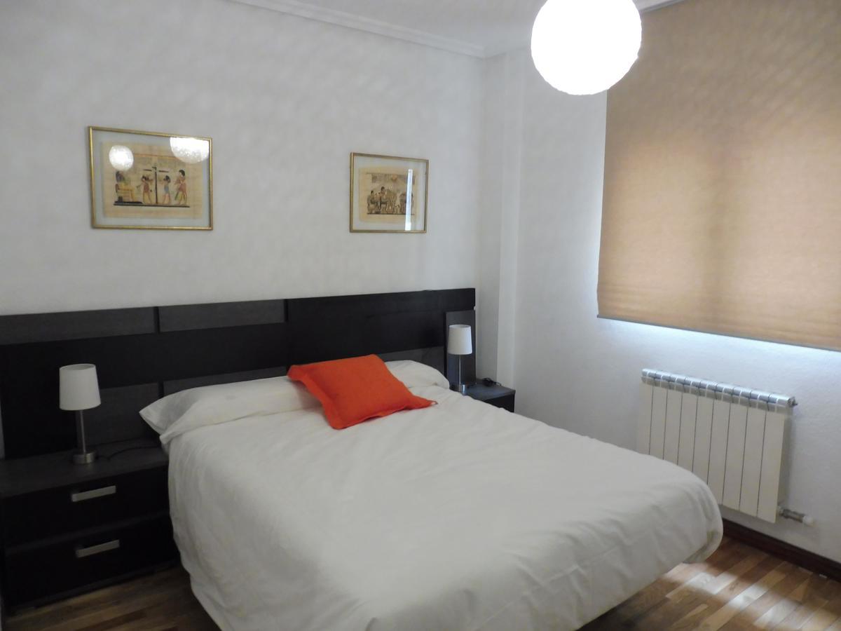 Apartamentos Anita Salamanca Exteriör bild