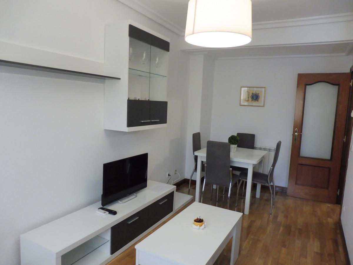 Apartamentos Anita Salamanca Exteriör bild